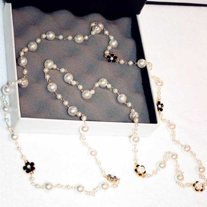 Célèbre Camélia Long <span class=keywords><strong>Collier</strong></span> Bijoux Fleurs <span class=keywords><strong>Sautoir</strong></span> <span class=keywords><strong>Collier</strong></span> Femme Perle <span class=keywords><strong>Collier</strong></span> Collares Largos Femmes - Product Image 4