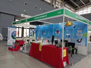 Mangeoire à poulet suspendue Capacité <span class=keywords><strong>10L</strong></span> de la cuvette d'alimentation de volaille en <span class=keywords><strong>plastique</strong></span> jaune - Product Image 6