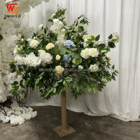 Décoration d'événements de mariage style forêt SMOOTH, centre de table artificiel en herbe verte et fleurs