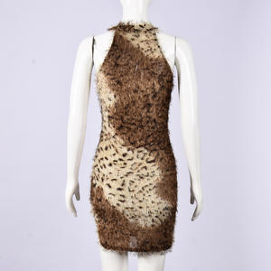 Đầm liền thân gợi cảm mùa thu Peeqi 32716DBY bán buôn, kiểu dáng mới dành cho nữ, chất liệu dệt kim, không tay, cổ halter, thời trang, tôn dáng, size lớn - Product Image 6