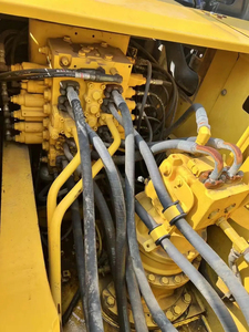 Excavadora sobre orugas usada Komatsu de marca famosa 28ton PC270 2021 modelo excelente estado motor caja de cambios - Product Image 6