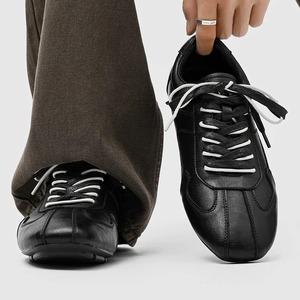Baskets Derby noires pour hommes, design classique à bout en T, chaussures décontractées minimalistes, confortables, légères, baskets urbaines tendance - Product Image 1