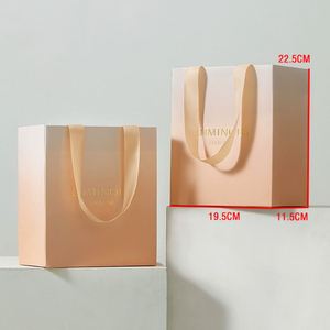 Sac en papier personnalisé avec logo en feuille d'or, fond plat, orange et blanc, en carton, sans couture, pour emballage cadeau de vêtements, avec poignées en ruban - Product Image 4