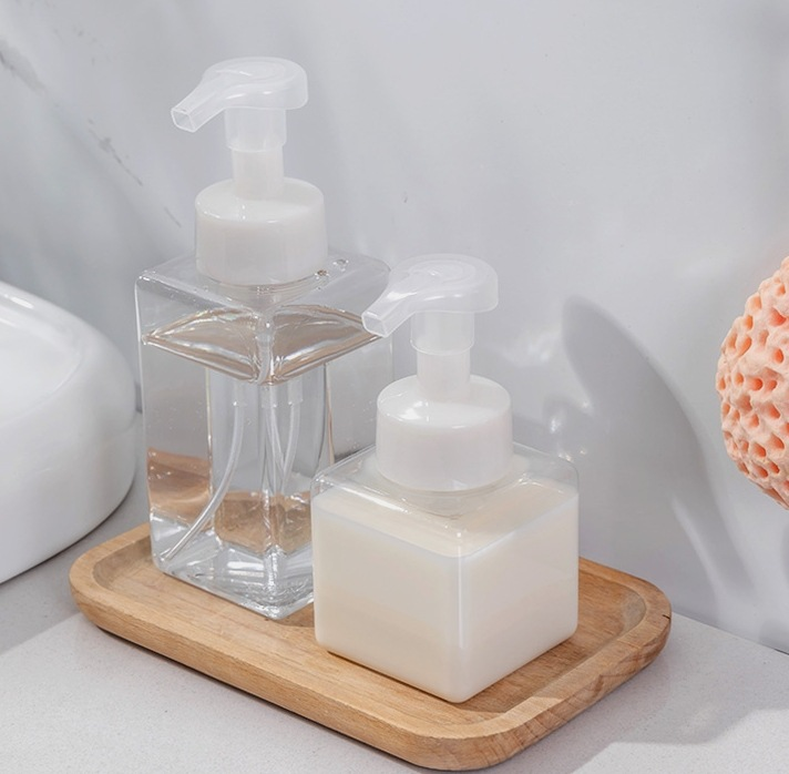 โปร่งใส