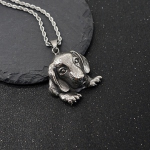 Collar con Colgante de Perro Dachshund Vintage al por Mayor, Colgantes de Animales de Acero Inoxidable Chapados en Oro de 18K - Product Image 3