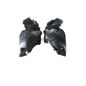 Garnitures d'ailes avant et arrière en plastique pour Mercedes-Benz W205 2056912900 2056913000 pour remplacement et réparation - Product Image 1