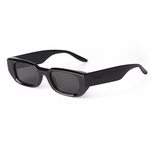 Gafas de Sol Personalizadas con Logotipo, Gafas de Mujer con Marco Cuadrado, Gafas de Sol Negras 2026, Gafas de Diseñador, Gafas de Sol de Plástico - Product Image 1