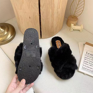 Pantofole da casa da donna invernali in pelliccia sintetica moda scarpe calde donna Slip on Flats scivoli femminili nero rosa accogliente pantofole pelose per la casa - Product Image 6