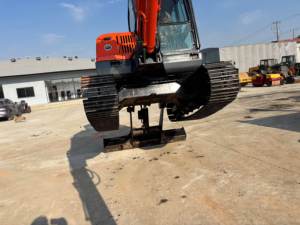Excavadora sobre orugas Doosan DX60 2023 modelo 95% nuevo bajo horas segunda mano Corea Original con bomba de engranajes rodamiento buen motor - Product Image 5