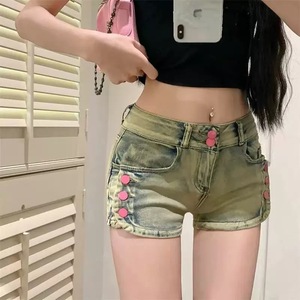 Mini-short en jean rétro sexy pour femme, taille basse, broderie nœud, décontracté, en toile respirante, jean amincissant et tendance - Product Image 1