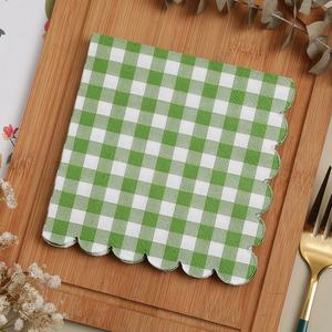 Serviettes en <span class=keywords><strong>papier</strong></span> jetables 2 plis en pâte de bois vierge avec bord irrégulier imprimé au laser motif à carreaux – 20 pièces pour fournitures de fête - Product Image 2