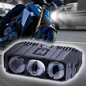 Faros Delanteros LED para Motocicleta, 3 Ojos, Luces de Conducción Bi-LED, Lámpara Auxiliar de Tres Lentes, Focos para Automóvil, Luces de Rejilla - Product Image 1