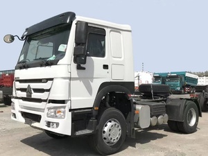 <span class=keywords><strong>Roubles</strong></span> acceptés Camion tracteur de bonne performance 6x4 ou 4x2 avec configuration russe - Product Image 2