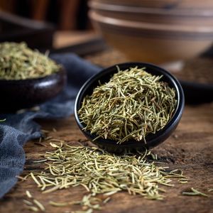 Huaran : Vente en gros personnalisée <span class=keywords><strong>de</strong></span> <span class=keywords><strong>romarin</strong></span> séché <span class=keywords><strong>de</strong></span> haute qualité, assaisonnements pour cuisine occidentale, épices comestibles à bas prix - Product Image 5