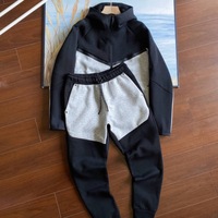 Setelan Olahraga Pria 2 Potong, Jaket Hoodie Full Zip dan Celana Jogger Tapered, Bahan Fleece Teknologi Warna-Blok, Gaya Streetwear