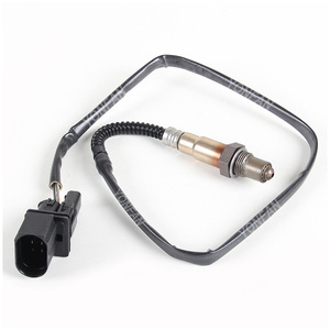Capteur d'oxygène de rapport air/carburant 0258007357 pour Audi A8 <span class=keywords><strong>VW</strong></span> Polo Golf Passat Touareg Multivan Transporter <span class=keywords><strong>Sharan</strong></span> Touran 1K0998262H - Product Image 1