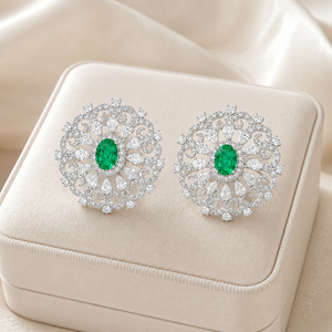 Boucles d'oreilles de fiançailles en argent 925 avec pierres précieuses cultivées et zircon de UM Jewelry, idéales pour un usage quotidien ou comme cadeaux d'anniversaire de mariage - Product Image 6