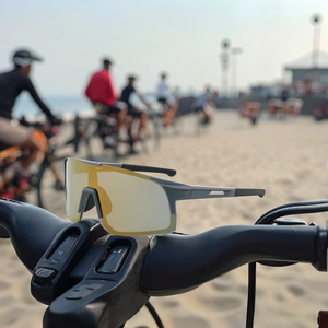 แว่นกันแดดปั่นจักรยานกันลมหลากสีฟิล์มเคลือบอิเล็คโทรเพลทเทอร์ระดับไฮเอนด์ป้องกันรังสียูวี - Product Image 1