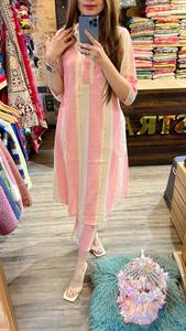 Algodón indio Kurti para mujeres Precio bajo Ropa étnica Fábrica Venta al por mayor Mujeres Kurti étnico para mujeres y niñas - Product Image 5