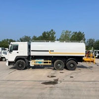 Camion-citerne Sinotruk HOWO 6x4 10 roues pour l'arrosage et le transport d'eau, vente directe usine, offre spéciale