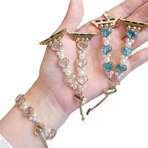 Bracelet de montre de mode pour <span class=keywords><strong>Apple</strong></span> <span class=keywords><strong>Watch</strong></span> S10 38 40 41 42 44 46 <span class=keywords><strong>49</strong></span> <span class=keywords><strong>MM</strong></span> pour les femmes bracelet de montre de chaîne perlée en cristal de luxe - Product Image 5