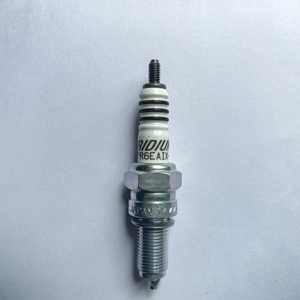 Parti del motore originale della motocicletta NGK genuino Bujias 93921 CPR6EAIX-9S per Honda Honda Super Cub 110 110CC, croste 50 50CC - Product Image 4