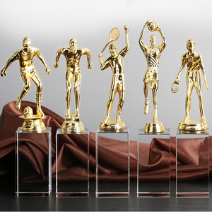 Trofeo Deportivo <span class=keywords><strong>de</strong></span> Aleación Chapada <span class=keywords><strong>de</strong></span> Alta Calidad, Recuerdos Personalizados <span class=keywords><strong>de</strong></span> Partidos <span class=keywords><strong>de</strong></span> Fútbol, Premios Balón <span class=keywords><strong>de</strong></span> <span class=keywords><strong>Oro</strong></span> <span class=keywords><strong>de</strong></span> Fútbol, Dorado - Product Image 1