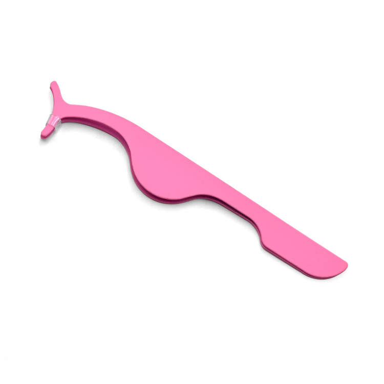 #17 tweezers