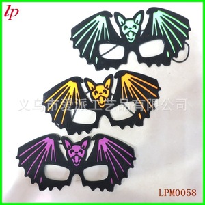 Masque de chauve-souris coloré imprimé EVA, masque de fête d'Halloween de dessin animé LPM0058 - Product Image 1