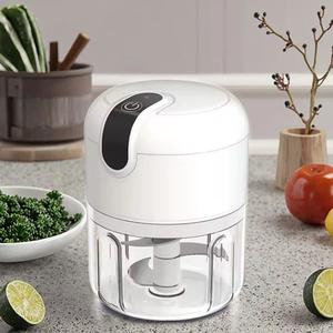 Mini picadora de ajo eléctrica inalámbrica portátil, picadora de carne y trituradora de verduras con características seguras de carga USB - Product Image 6