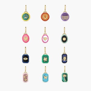 Vente chaude En Acier Inoxydable Coloré Émail papillon Fleur Coeur carré Pendentif Collier En Gros - Product Image 2