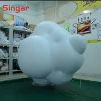 Décoration suspendue géante hermétique au plafond nuage gonflable en PVC pour les événements intérieurs et extérieurs sur scène