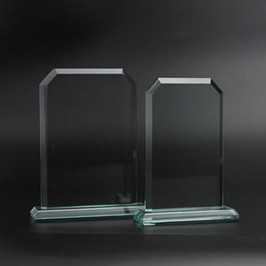 جائزة زجاجية شفافة فارغة رخيصة بالجملة، درع تقدير مخصص مع شعار محفور لهدايا الأعمال - Product Image 1