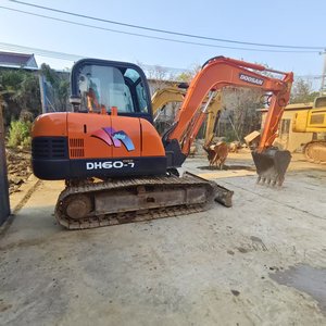เครื่องจักรกลเคลื่อนย้ายดินคุณภาพดี มือสอง Doosan DX60 DH60 DH60-7 รถขุด 6 ตัน ราคาถูก มีสินค้าพร้อมขาย - Product Image 5