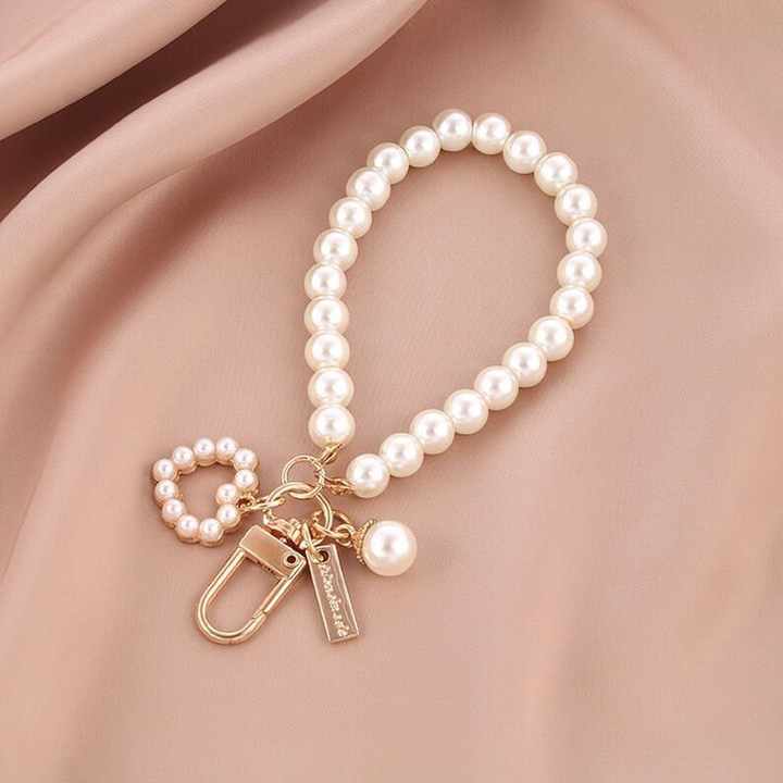 Fashion Pearl Keychain Heart Pearl Pendant Car Key Chain Personalised Bag Pendant Accessory Gift for Her