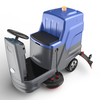 Autolaveuse autoportée M6 à double brosse avec une efficacité de nettoyage de 3650 m²/h et une largeur de balai de 1000 mm pour supermarchés et hôpitaux