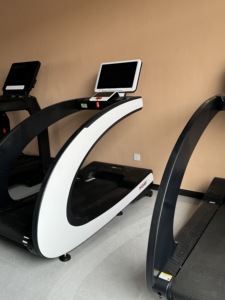 Usine directe intelligente absorbant les chocs avec tapis de course commercial à écran LCD pour regarder des films tapis de course - Product Image 3