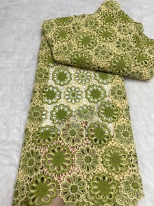 Tessuto in Tulle di Lusso <span class=keywords><strong>con</strong></span> Paillettes e Ricami Floreali 3D, Ecologico, Motivo a Pois per Abiti - Product Image 5