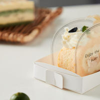 Boîte en carton blanche avec fenêtre pour emballage de gâteaux au fromage mousse, muffins et pâtisseries - Vente en gros