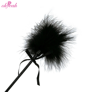All'ingrosso Flogger in pelle di piume Bdsm Fetish sculacciate Play frusta solleticata Flirt frusta per prodotti <span class=keywords><strong>SM</strong></span> - Product Image 4