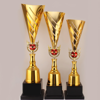 Jeux pour enfants Trophée de récompense en métal plaqué or personnalisé imprimé en typographie en gros par le fabricant pour les cadeaux de bienvenue