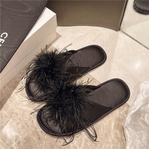 QuiteS New Arrival Summer Home <strong>Slippers</strong> <strong>with</strong> FUR <strong>Feather</strong> Bridesmaids Brides Slip-Ons Soft Non-Slip Red Flat <strong>Slippers</strong> for Wedding - Product Image 4
