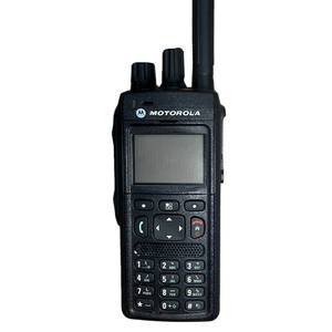 モトローラ MTP3150 MTP3250 MTP3550 TETRA デジタル双方向無線機 10KM GPS UHF VHF プロ仕様 公共安全用トランシーバー - Product Image 1