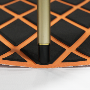 Revêtement de pont de bateau en mousse EVA imitation teck KT GuoMei noir sur orange, imperméable, antidérapant, adhésif puissant, effet <span class=keywords><strong>diamant</strong></span>, pour applications marines - Product Image 4