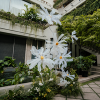 Grandes fleurs artificielles géantes en organza de soie, faites à la main, élégantes, vintage, pour mariages et événements, décorations sur pied