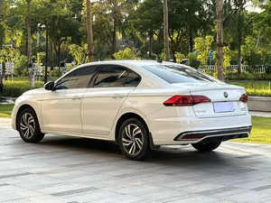 Volkswagen <span class=keywords><strong>Bora</strong></span> 2023 200tsi 1.2tsi Turbo Sedán Compacto de <span class=keywords><strong>Segunda</strong></span> <span class=keywords><strong>Mano</strong></span>, Volante a la Izquierda, Vehículo Confiable para Desplazamientos, Listo para Exportar - Product Image 5