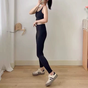 Conjunto de Yoga de 2 Piezas para Mujer, Talla Grande, Transpirable e Impermeable, con Sujetador Deportivo de Cintura Ancha para Correr y Hacer Ejercicio al Aire Libre - Product Image 2