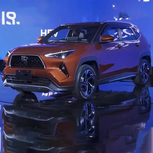 Garniture de couverture de moulage de coffre de porte arrière automatique pour Toyota <span class=keywords><strong>Yaris</strong></span> <span class=keywords><strong>Cross</strong></span> 2023 <span class=keywords><strong>accessoires</strong></span> de mise à niveau de Kit de carrosserie de voiture - Product Image 6