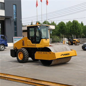 Vente Chaude Compacteur à Rouleau Vibratoire Monocylindre de 8 Tonnes à Tambour Lisse de Haute Qualité - Product Image 3