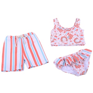 Conjunto de Verano al por Mayor para Bebés y Niñas Pequeñas: Traje de Baño con Encaje, Pliegues, Estampado de Melocotón, Tirantes Ajustables y Espalda Descubierta, Tallas Grandes - Product Image 5